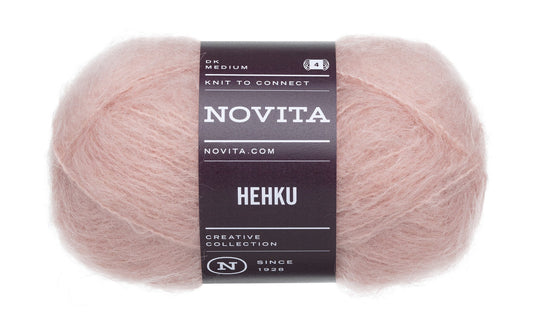 Novita Hehku Mohair breigaren in rose water - zachte kwaliteit voor breiprojecten