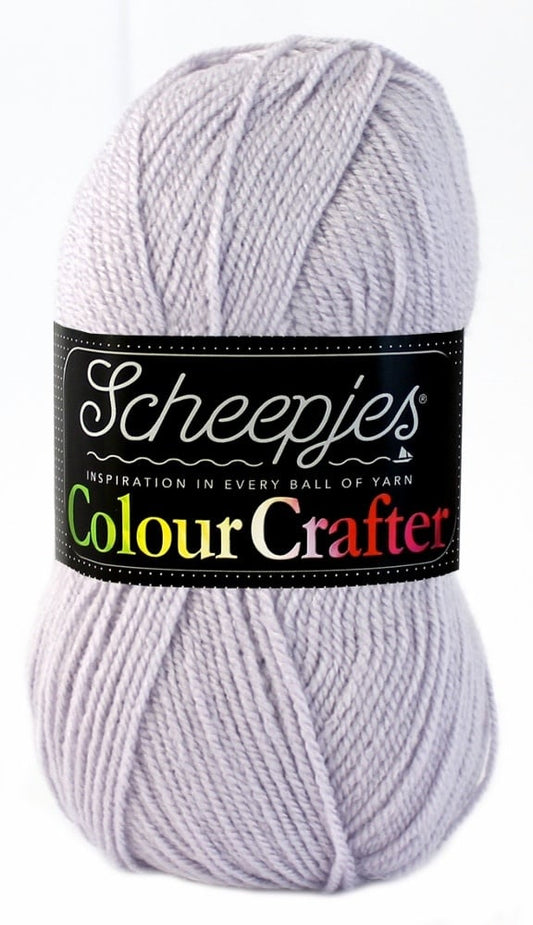 SCHEEPJES Colour Crafter breigaren in kleur 1001 Weert - zijdezacht acryl voor breien en haken