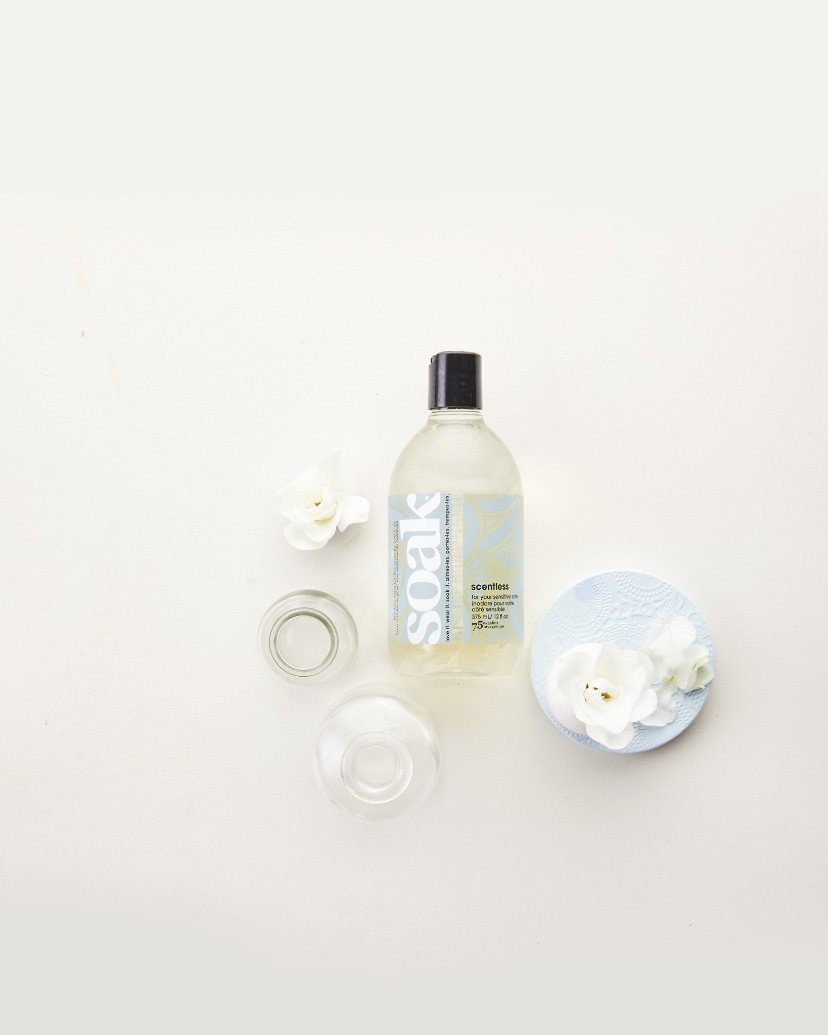 Soak Handwasmiddel in Scentless – milieuvriendelijke reiniging voor delicate kleding