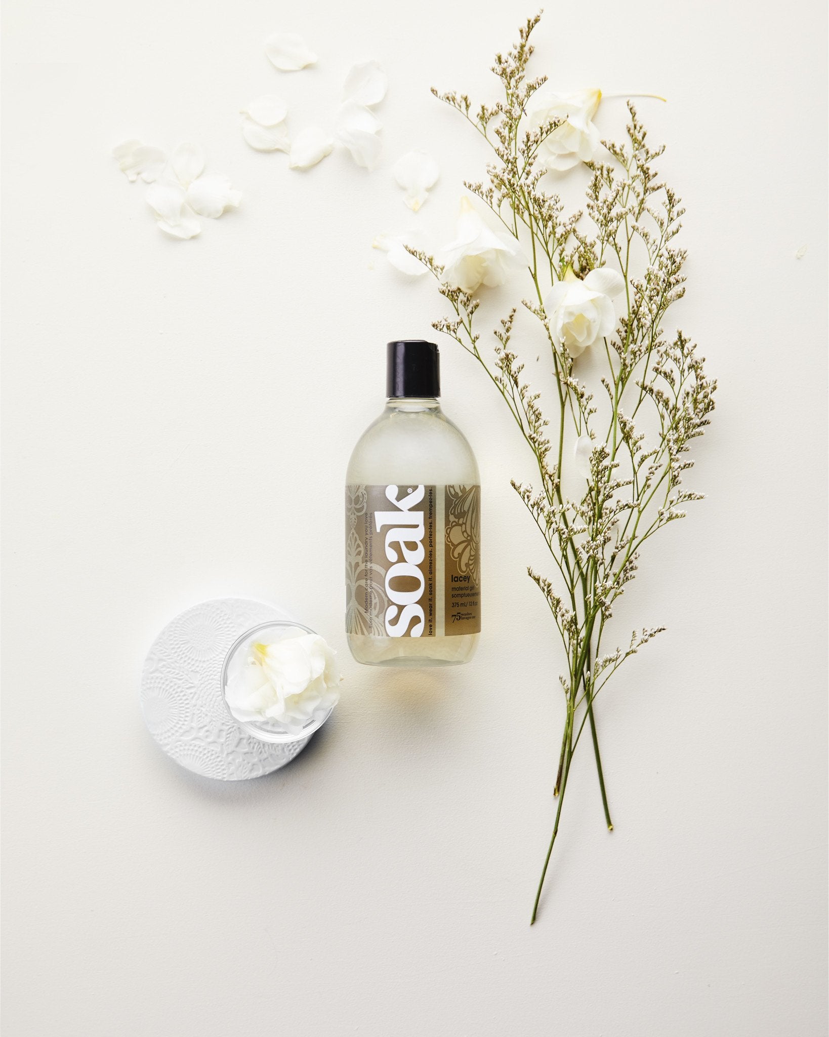 Soak Handwasmiddel 90ml in Lacy – Milieuvriendelijk wasmiddel voor wollen truien