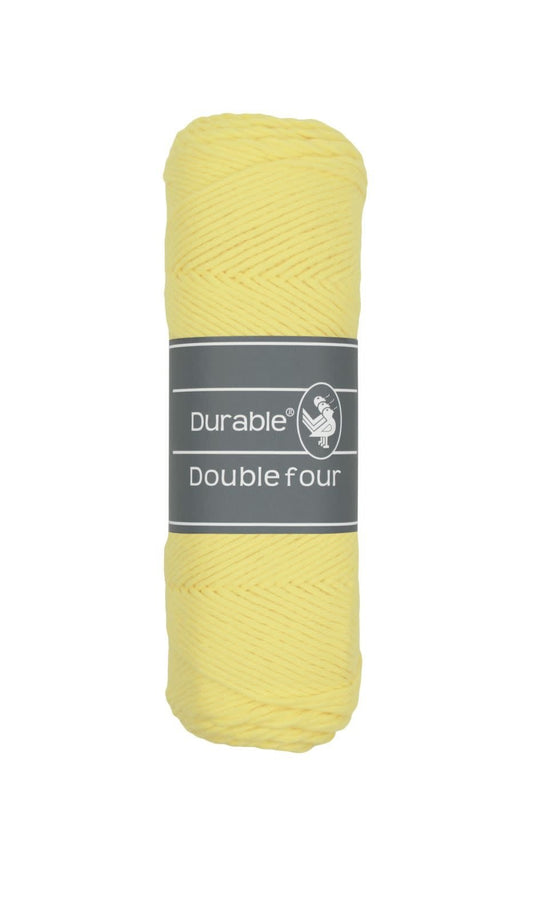 DURABLE Double Four in Light yellow – dikke katoendraad voor gehaakte dekens en homedeco
