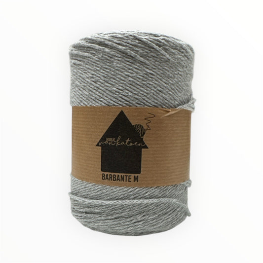 Huisje van Katoen Barbante M in Wolken Grijs - 100% gerecycled katoengaren