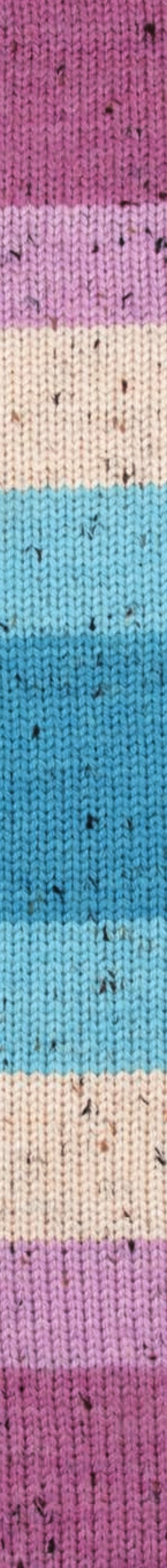 Katia Bulky Tweed Inspiration kleur 302: gebreid proeflapje met kleurverloop in kauwgomroze, lichtblauw en blauw