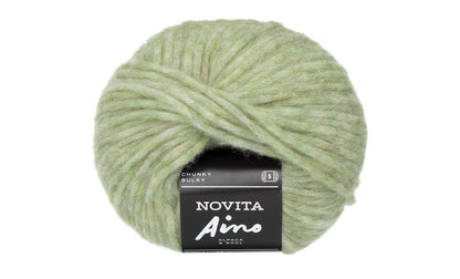 Novita Aino breigaren in sprout - volumineus en warm garen met blow wool techniek