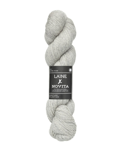 Novita Laine 4ply breigaren in tender fog - zachte kleur voor delicate ontwerpen
