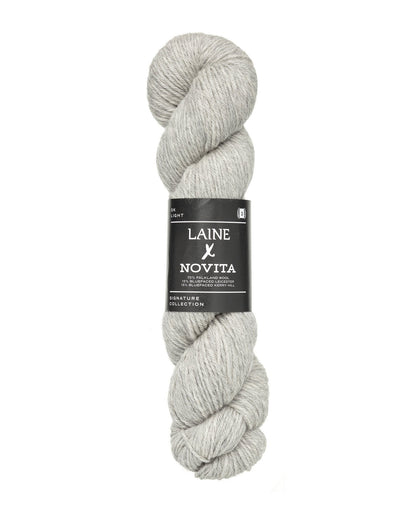 Novita x Laine DK breigaren in tender fog - zacht en luchtig wolgaren