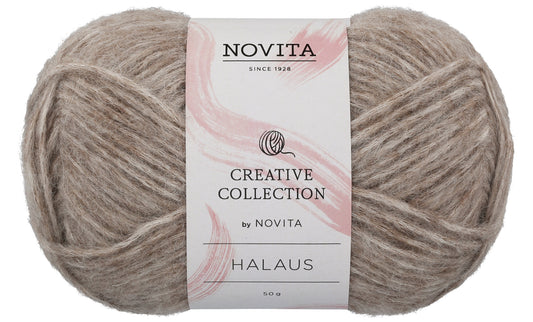 Novita Halaus haakgaren in breeze - zacht en pluizig voor accessoires