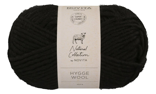 Novita Hygge Wool in black - dikke breigaren voor mutsen en sjaals