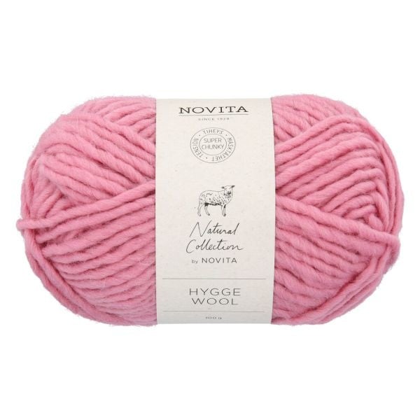 Novita Hygge Wool in flamingo - felle breigaren voor warme projecten