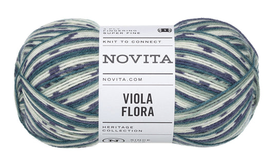 Novita Viola Flora sokkengaren in water lily - kleurrijk garen met kleurverloop