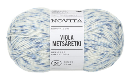 Novita Viola Metsäretki sokkengaren in forest pond – 80% wol, 20% polyamide