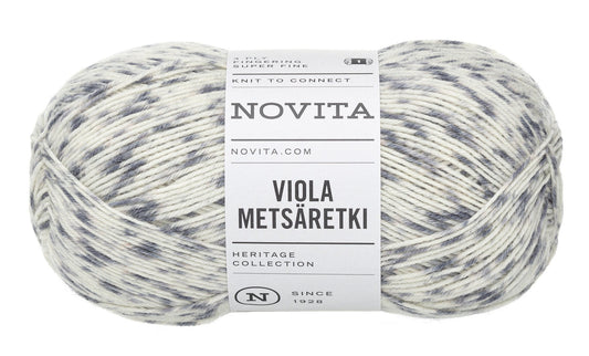 Novita Viola Metsäretki sokkengaren in birch forest – 80% wol, 20% polyamide