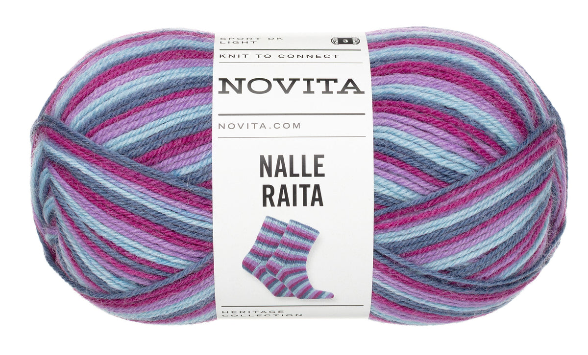 Novita Nalle Raita kleur 8471 fairytale forest evening: bol zelfstrepende sokkenwol in paars, blauw en roze