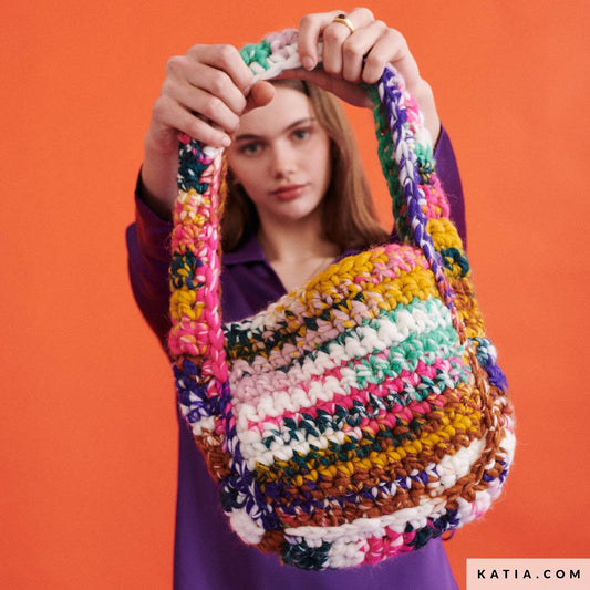 Handgemaakte gehaakte tas Tor met Katia WOW Chunky Boom garen