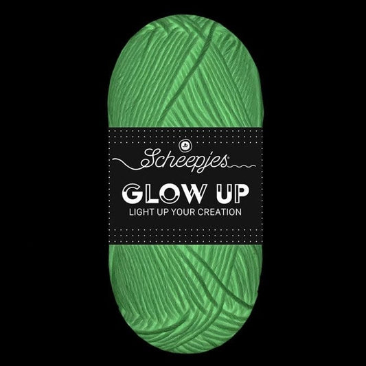 Scheepjes Glow Up brei- en haakgaren wit - glow-in-the-dark effect voor magische projecten