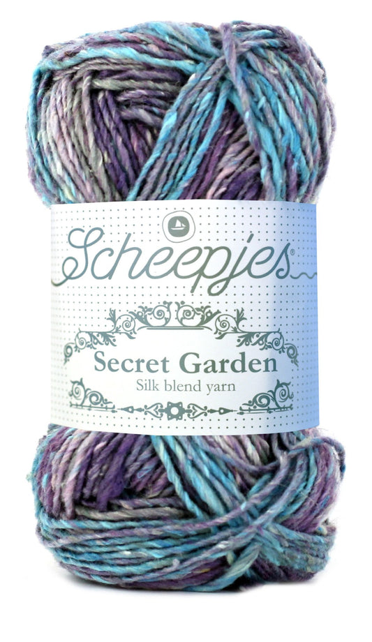 Scheepjes Secret Garden garen in Lily Pond - luxe textuur voor brei- en haakprojecten